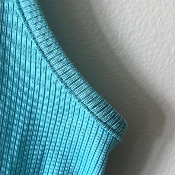 Under Armour Heatgear tank - Sz L - Picture 3 of 5